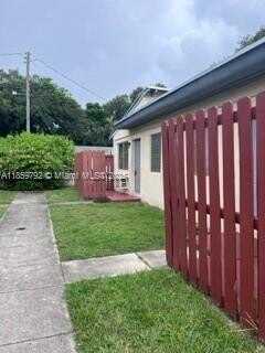 undefined, North Miami, FL 33161