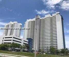 15051 Royal Oaks Ln, North Miami, FL 33181