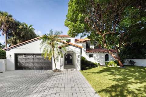 6811 Riviera Dr, Coral Gables, FL 33146