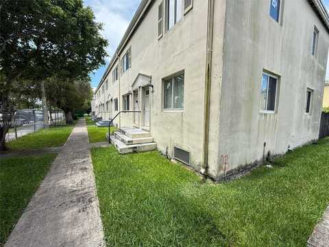 471 NW 83rd St, Miami, FL 33150