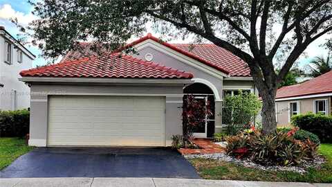 772 Sand Creek Cir, Weston, FL 33327