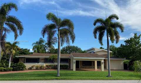 8370 SW 89th St, Miami, FL 33156