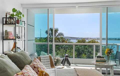 2127 Brickell Ave, Miami, FL 33129