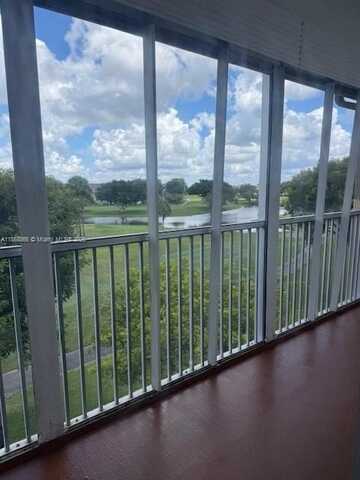 850 SW 133rd Ter, Pembroke Pines, FL 33027