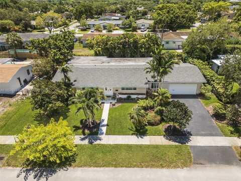 8520 SW 84th Ter, Miami, FL 33143