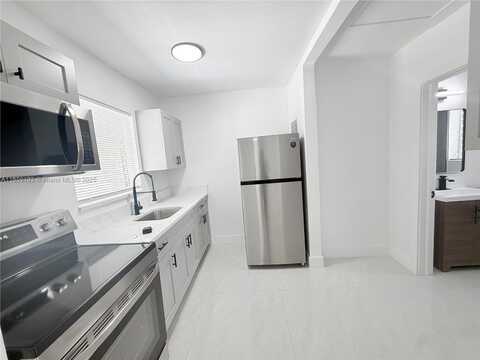 254 E Dania Beach Blvd, Dania Beach, FL 33004