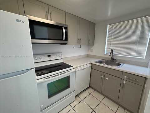 2454 NW 52nd Ave, Lauderhill, FL 33313