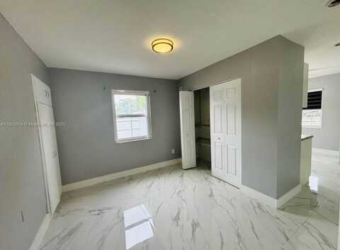 11001 SW 56th St, Miami, FL 33165