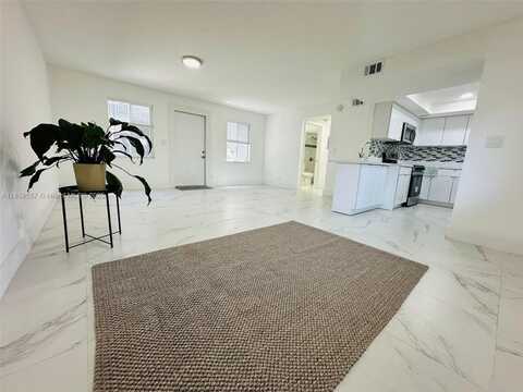 414 SE 14th St, Fort Lauderdale, FL 33316