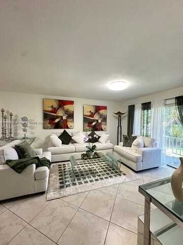 17901 NW 68th Ave, Hialeah, FL 33015