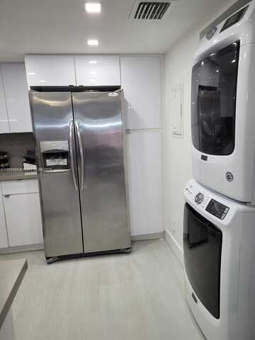 8616 SW 156th Pl, Miami, FL 33193