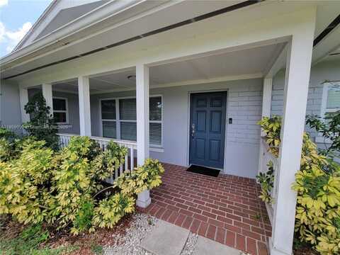 2805 13th St, Vero Beach, FL 32960