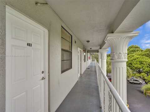 1506 Whitehall Dr, Davie, FL 33324
