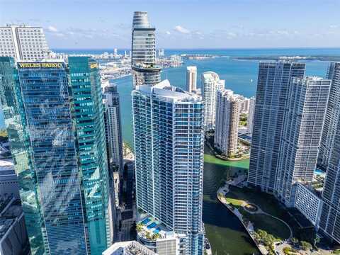 200 Biscayne Boulevard Way, Miami, FL 33131