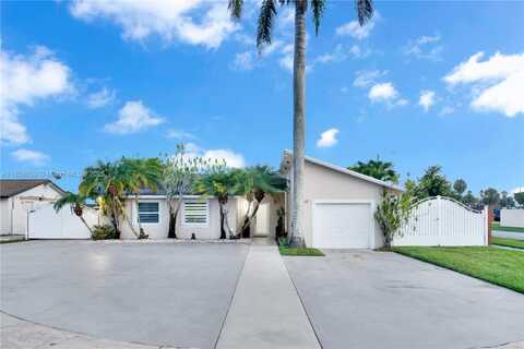 10460 SW 165th Ter, Miami, FL 33157