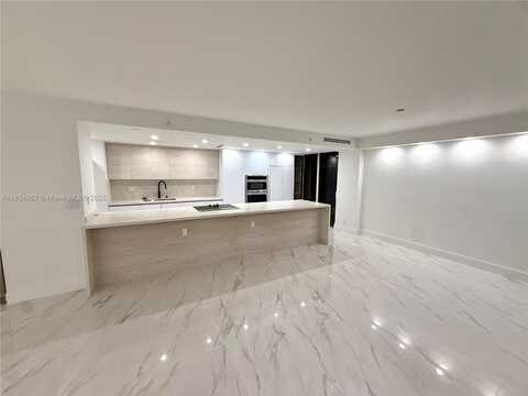 19707 Turnberry Way, Aventura, FL 33180