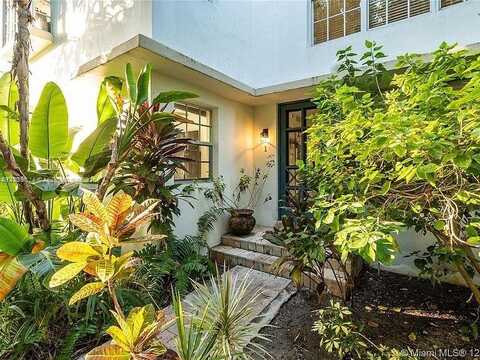2921 Sheridan Ave, Miami Beach, FL 33140