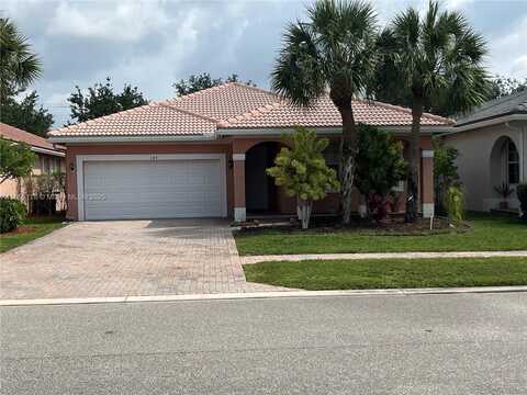 185 Catania Way, Royal Palm Beach, FL 33411
