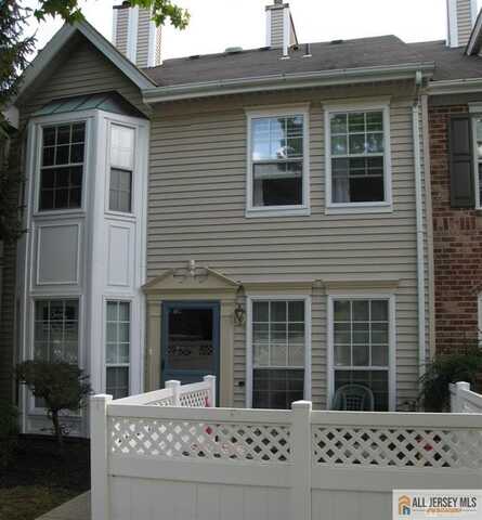 110 Albury Way, North Brunswick, NJ 08902