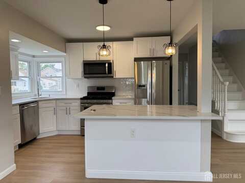 138 Bedford Avenue, Iselin, NJ 08830