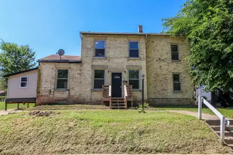 1222 Marquette St, Janesville, WI 53546