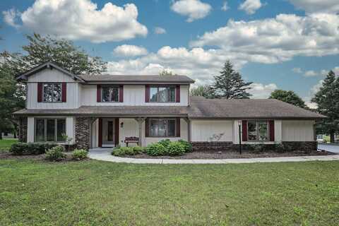 S14w31855 High Meadow Ln, Delafield, WI 53018