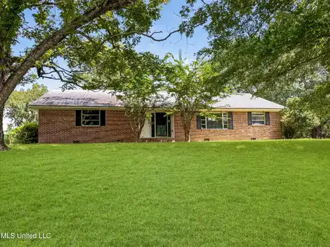 2391 Old Benton Road, Yazoo City, MS 39194