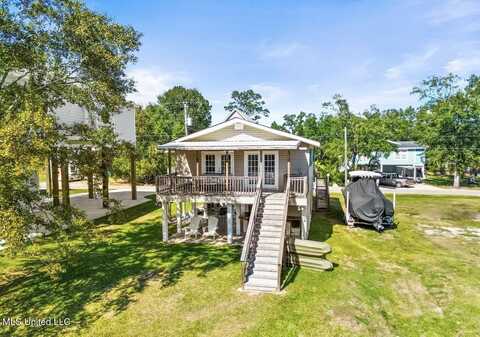 4131 20th Avenue, Bay Saint Louis, MS 39520