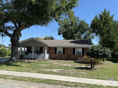 2330 Curcor Drive, Gulfport, MS 39507