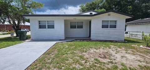 810 MOSELEY AVENUE, PALATKA, FL 32177