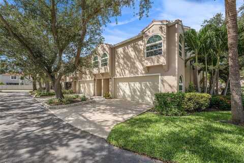661 SEGOVIA COURT NE, Saint Petersburg, FL 33703