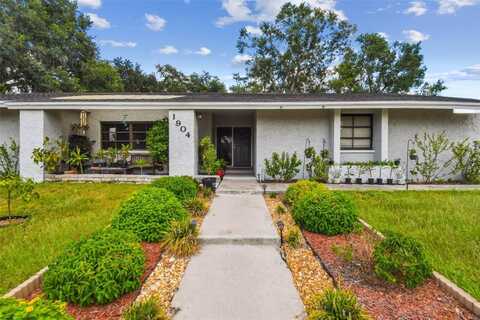 1904 TEAKWOOD DRIVE, PLANT CITY, FL 33563