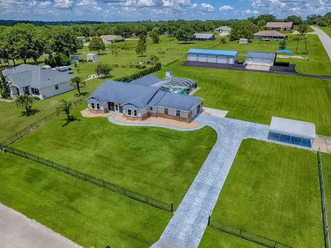 3711 GREGORY ROAD, LADY LAKE, FL 32159