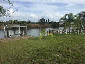 8182 CLYDE CIRCLE, PORT CHARLOTTE, FL 33981
