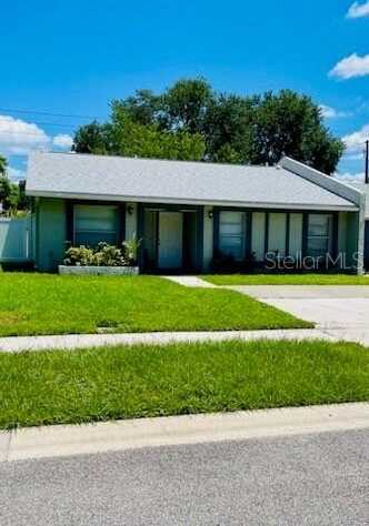 7821 COUNTY DOWN COURT, ORLANDO, FL 32822