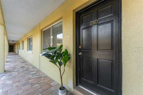 3206 W AZEELE STREET, TAMPA, FL 33609