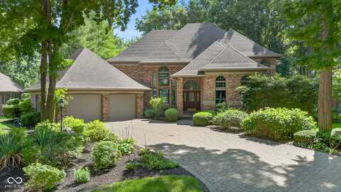 2304 N Kensington Way, Muncie, IN 47304