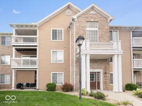 6525 Emerald Hill Court, Indianapolis, IN 46237