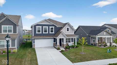 7446 Legends Way, Whitestown, IN 46075