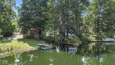 8630 S Fleming Drive, Nineveh, IN 46164