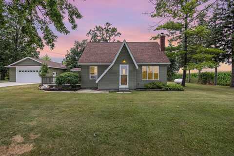 7243 N Portsmouth, Saginaw, MI 48601