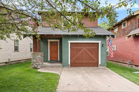 429 NE Irving Avenue, Bend, OR 97701