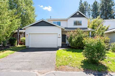 61282 SW Brookside Loop, Bend, OR 97702