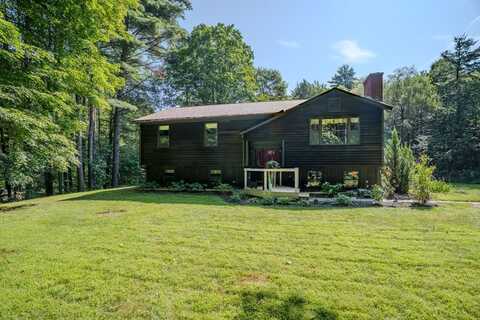 2 Gulf Road, Pelham, MA 01002