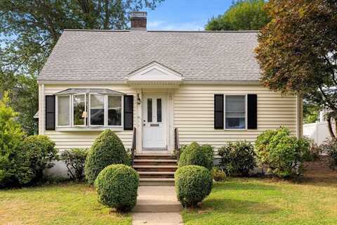 49 Butler Ave, Stoneham, MA 02180
