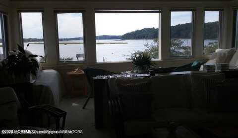 2 Beach Way, Sea Bright, NJ 07760
