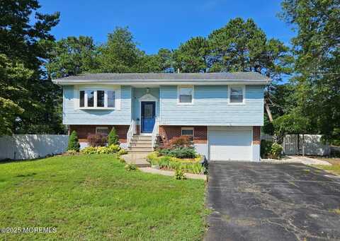 613 Oakdale Street, Toms River, NJ 08757