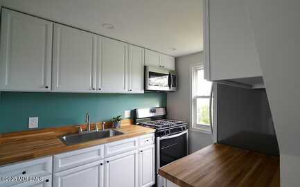 318 16th Avenue, Belmar, NJ 07719