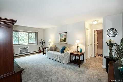 2449 Union Boulevard, Islip, NY 11751