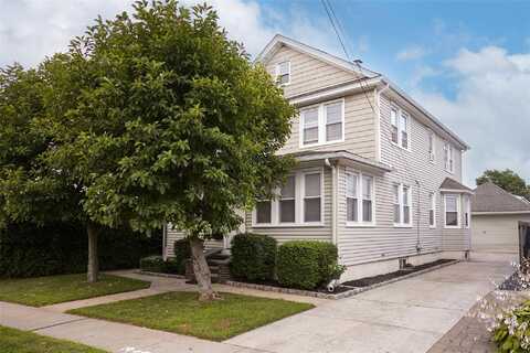 520 Lakeville Road, New Hyde Park, NY 11040